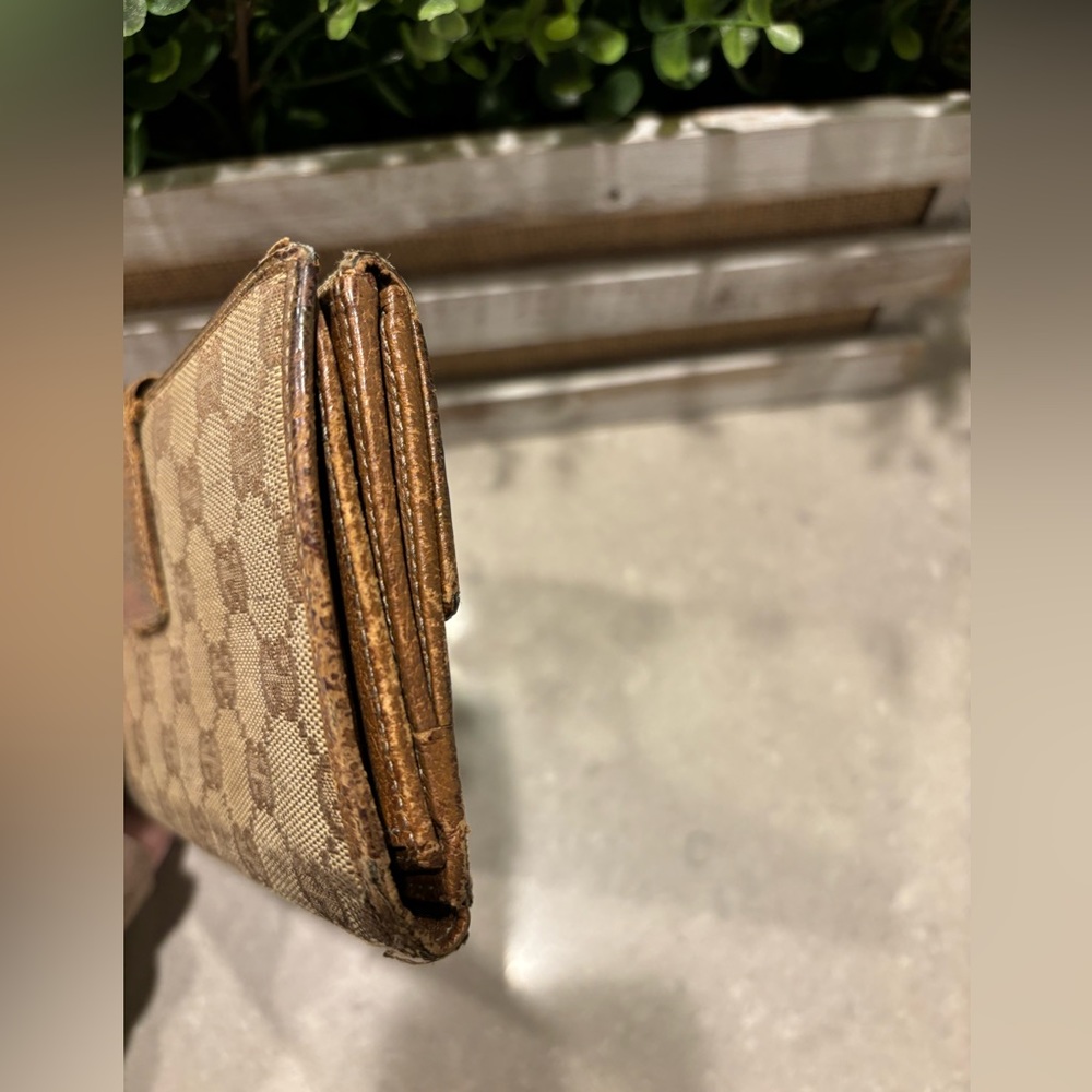 Gucci Continental Wallet - Picture 10 of 16